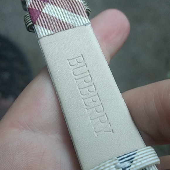 Burberry Watch - Picture 3 of 4